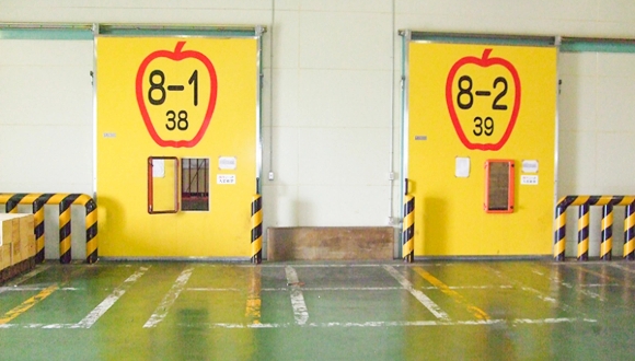 果実の呼吸作用を抑制して貯蔵性を高める「CA貯蔵設備」。